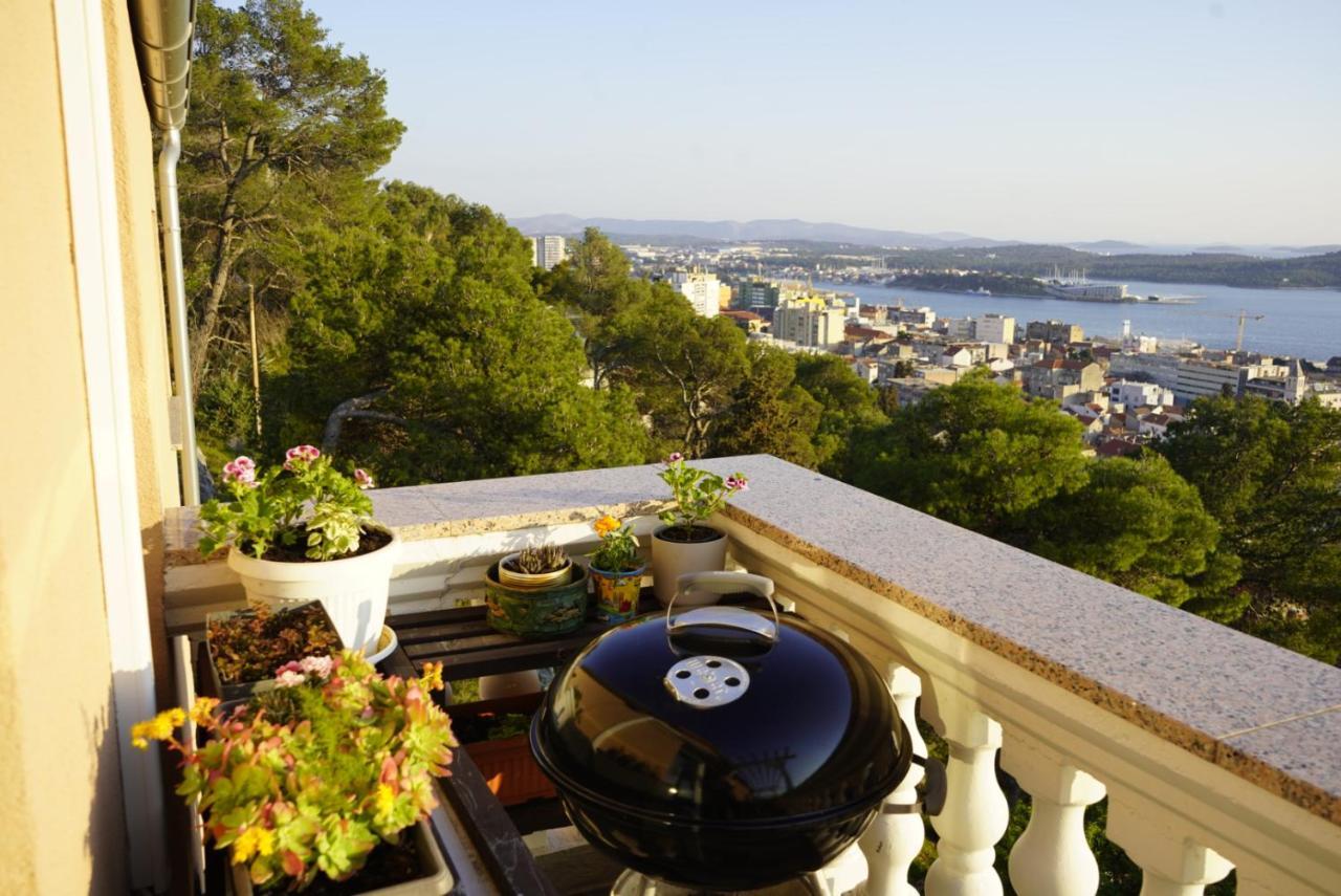 Barone - View & Free Parking Apartment