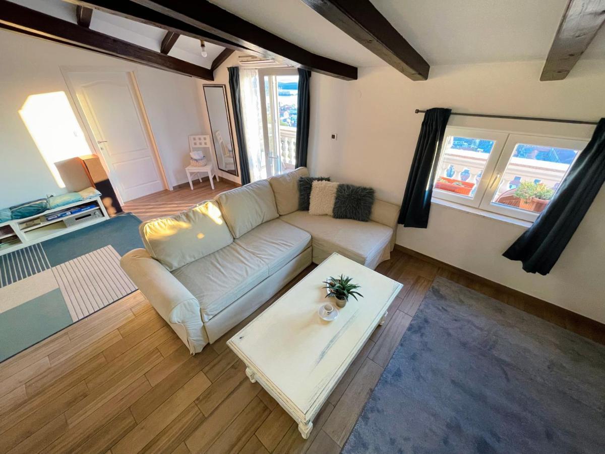 Barone - View & Free Parking *