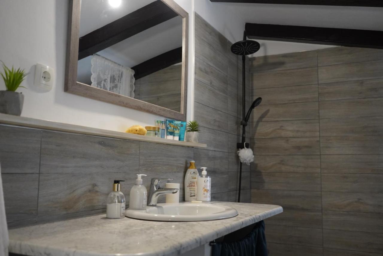 Barone - View & Free Parking Apartment *