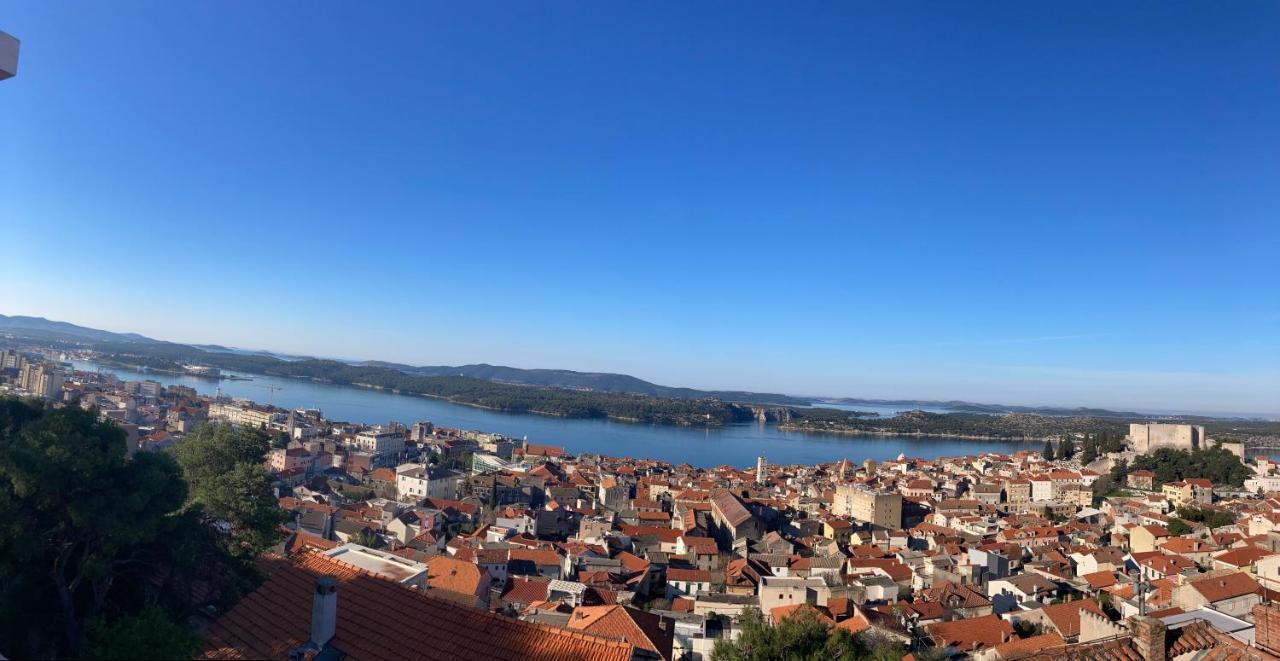 Apartment Barone - View & Free Parking *